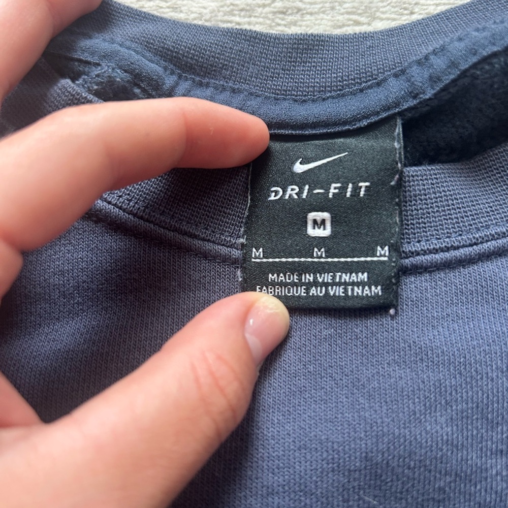 Nike Blue Cropped Crewneck - Picture 3 of 3